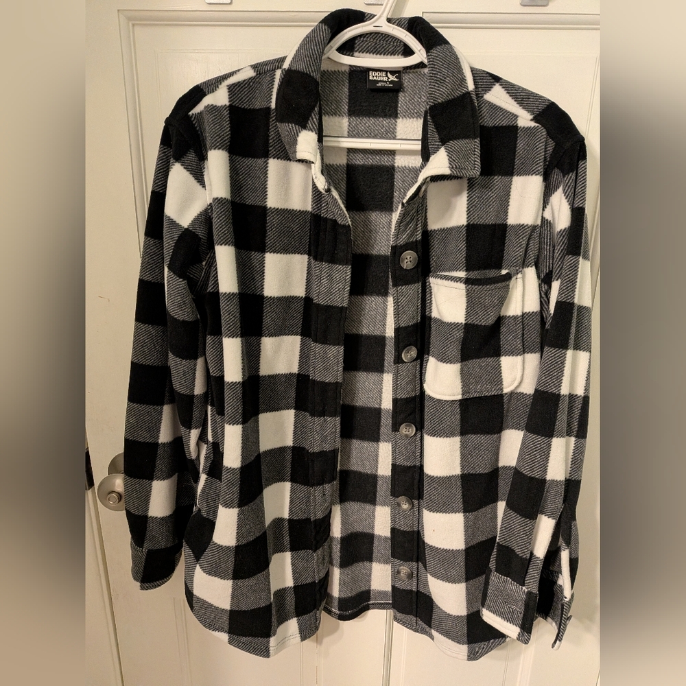Eddie Bauer Fleece Black and White Plaid Button-Up Shirt   Size -small